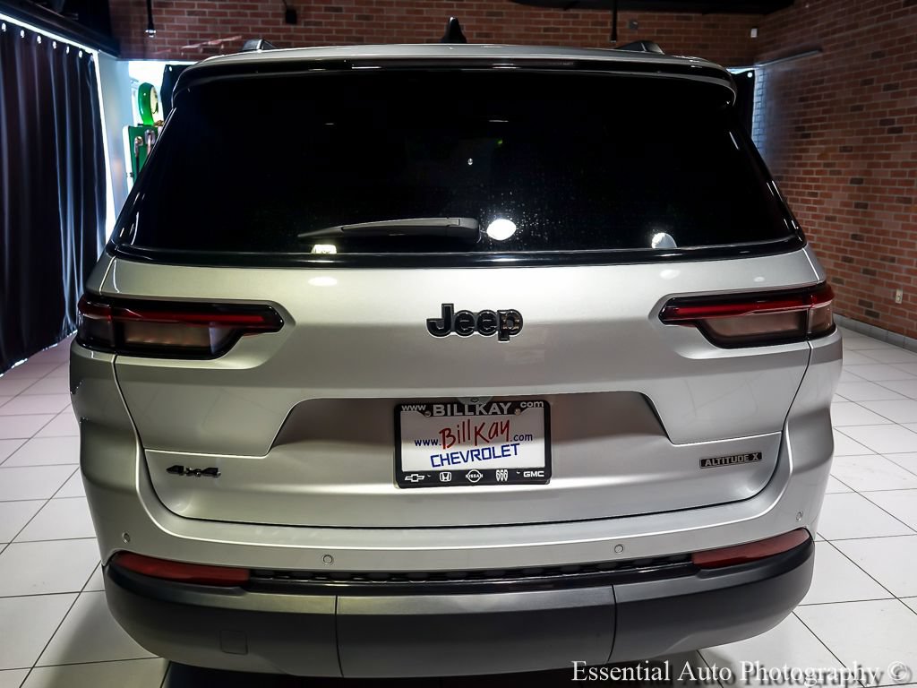 Used 2025 Jeep Grand Cherokee L Altitude AWD/4WD image 6