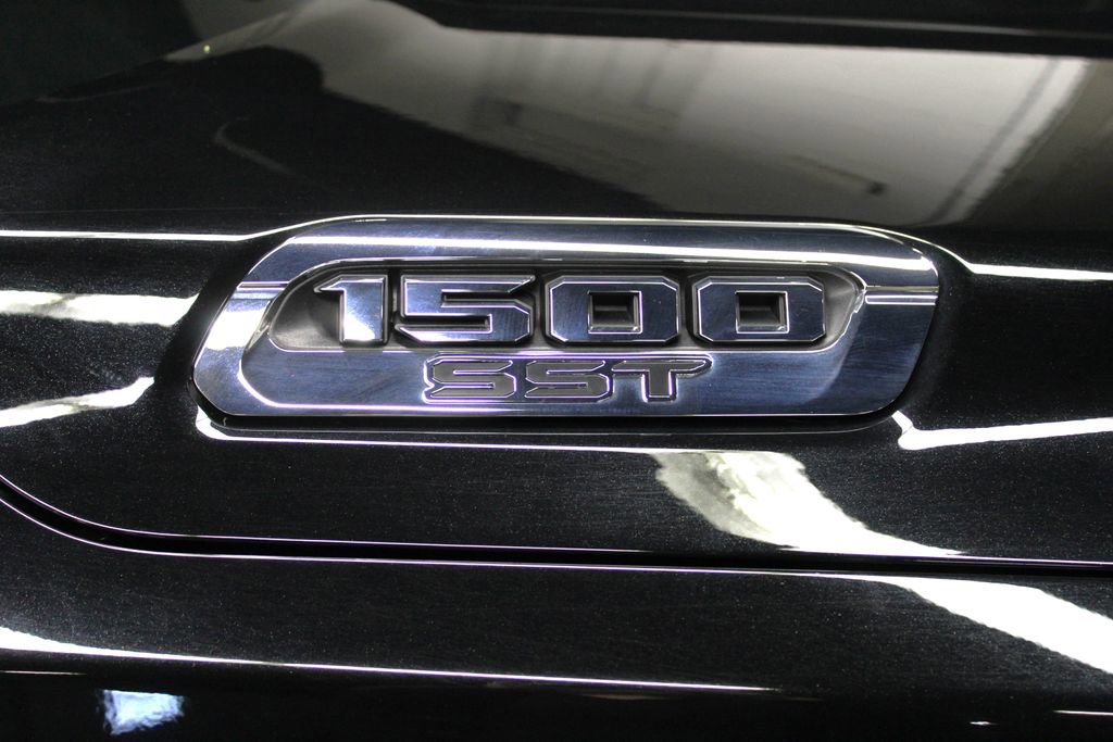 Used 2025 RAM 1500 Big Horn AWD/4WD image 34