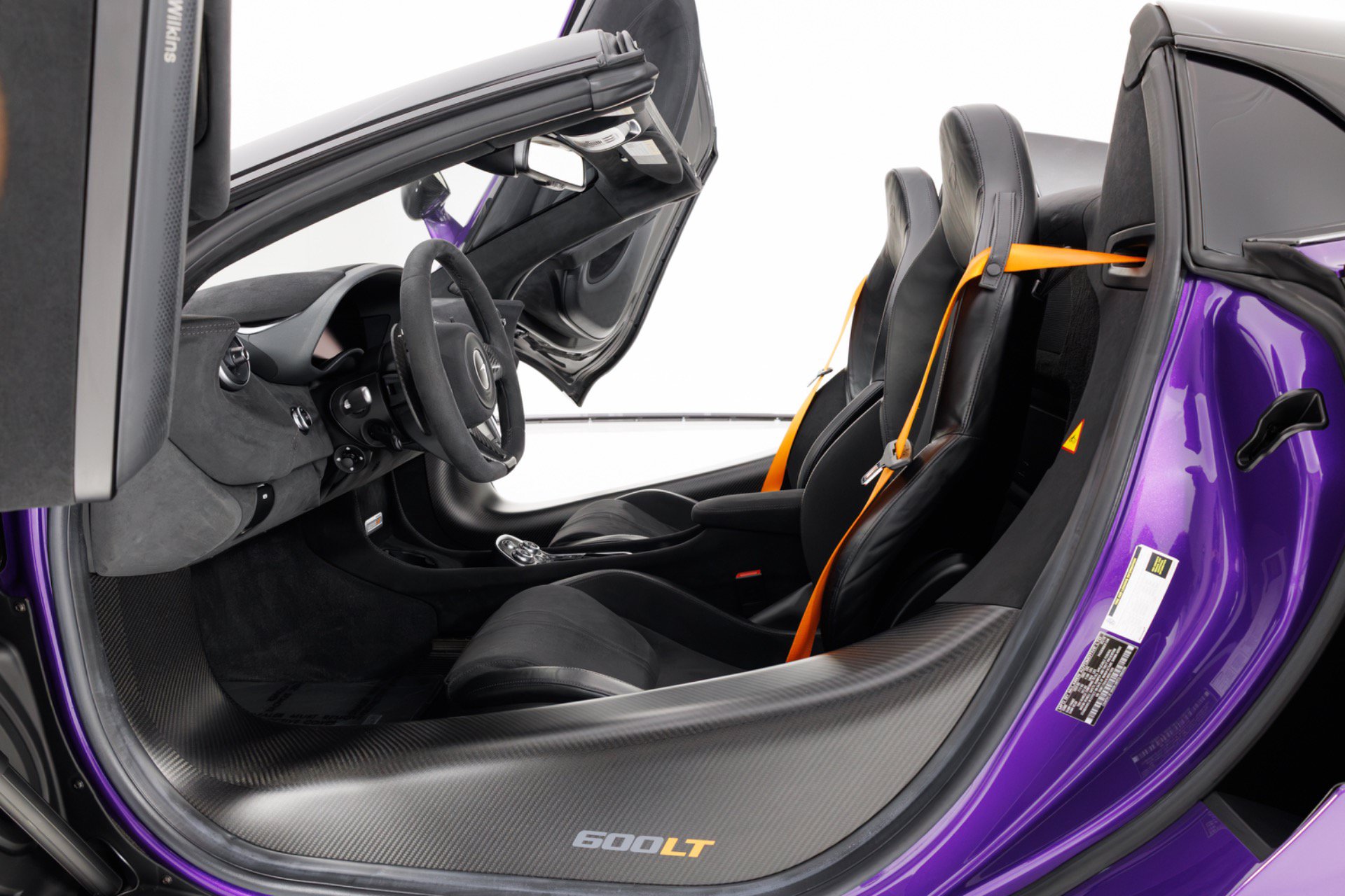 Used 2020 McLaren 600LT Spider RWD image 18