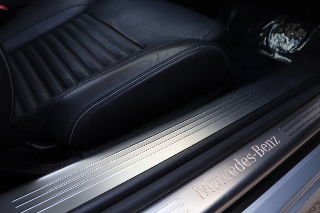 Used 2014 Mercedes-Benz SL 550 w/ Driver Assistance Package image 31