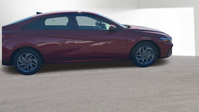 New 2026 Hyundai Elantra Blue image 10