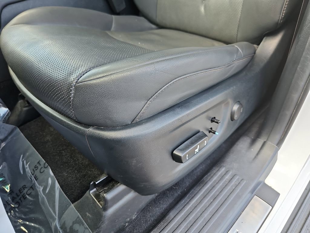 Used 2019 Lexus GX 460 Premium image 35
