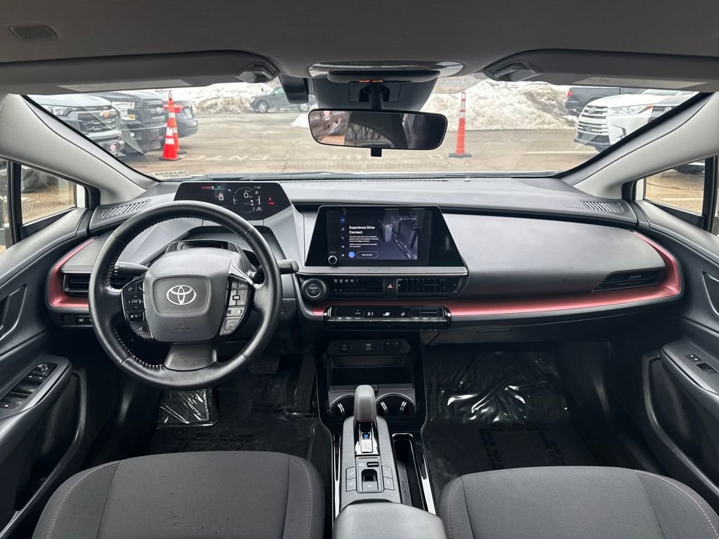 Used 2023 Toyota Prius Prime SE image 10