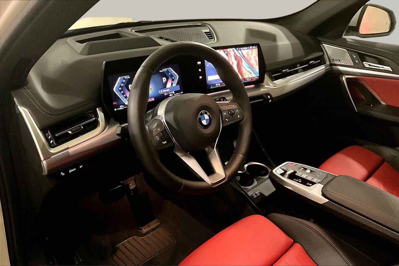 Used 2024 BMW X1 xDrive28i w/ Premium Package AWD/4WD image 17