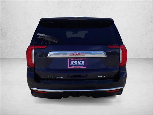 Used 2023 GMC Yukon XL SLT w/ SLT Luxury Package AWD/4WD image 3