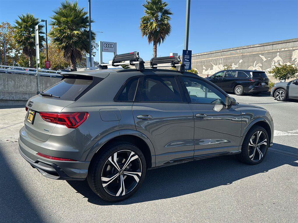 Used 2023 Audi Q3 2.0T Premium Plus w/ Premium Plus Package AWD/4WD image 6