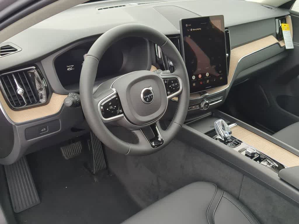 New 2026 Volvo XC60 B5 Plus w/ Protection Package Premier video 2