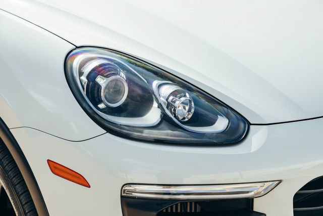 Used 2016 Porsche Cayenne S AWD/4WD image 91