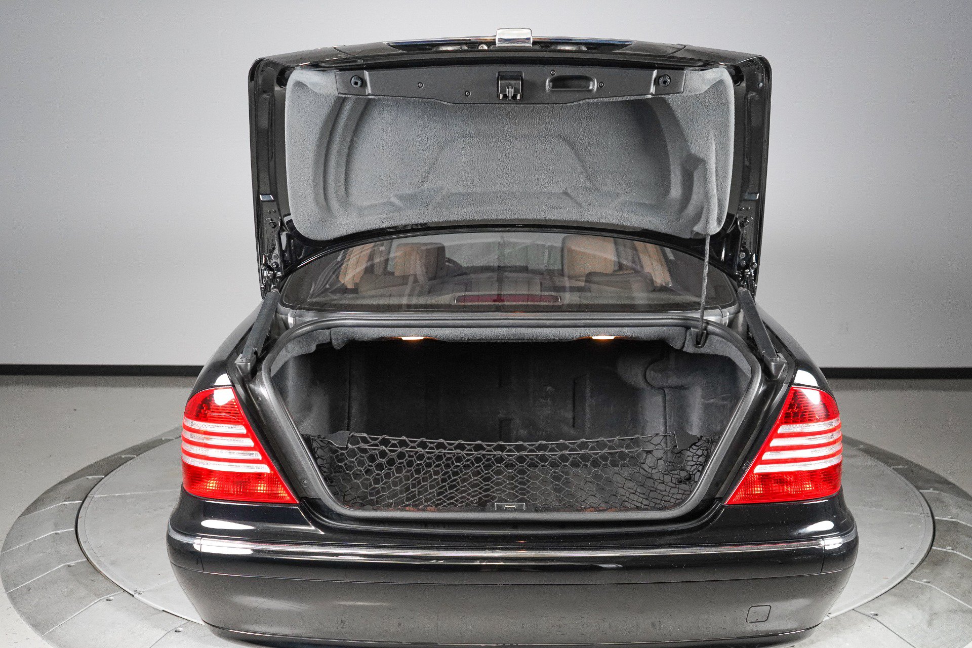 Used 2003 Mercedes-Benz S 500 4MATIC image 17