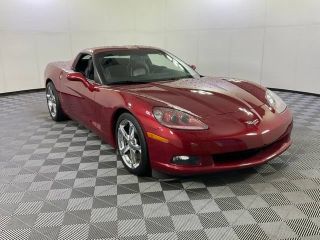 Used 2009 Chevrolet Corvette Coupe RWD image 3