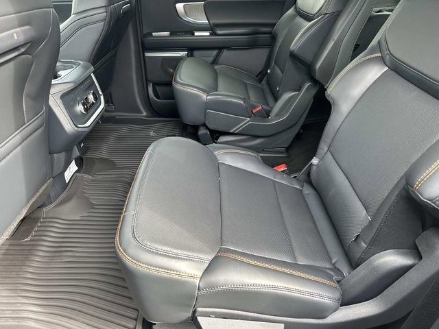 New 2026 Ford Expedition Tremor image 23
