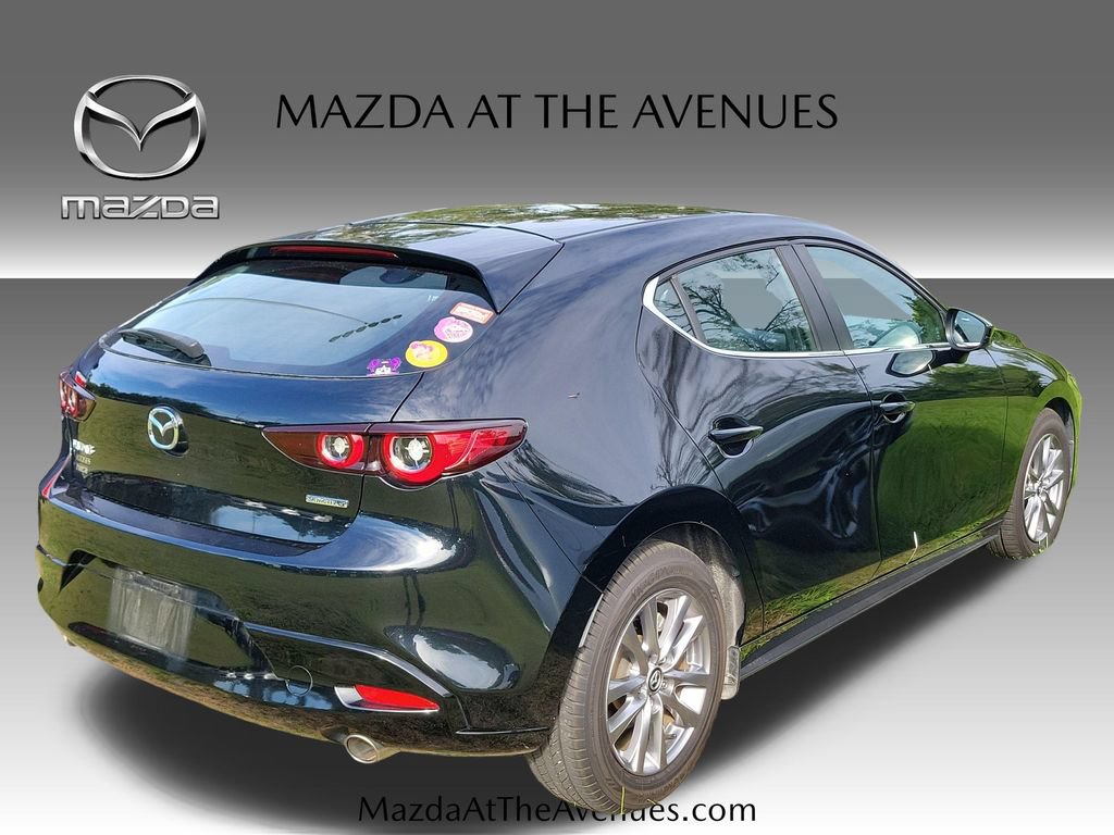 Used 2022 MAZDA MAZDA3 s FWD image 14