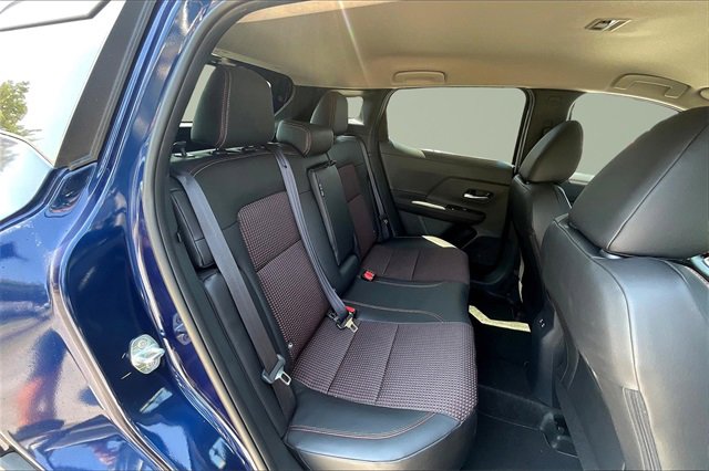 New 2025 Nissan Kicks SR w/ Interior Electronics Package image 10
