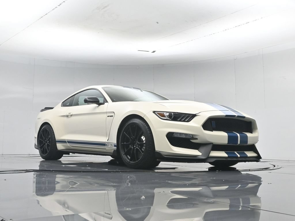 Used 2020 Ford Mustang Shelby GT350 w/ Technology Package RWD image 45