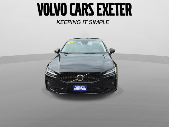 Certified 2024 Volvo S60 B5 Ultimate w/ Protection Package Premier AWD/4WD image 3