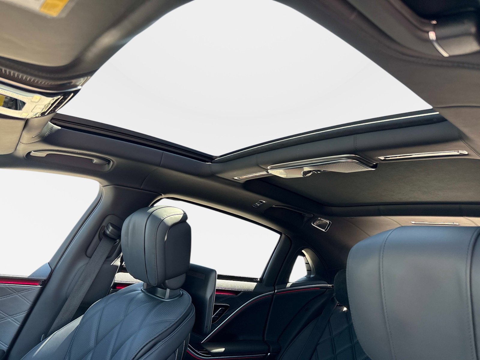 New 2026 Mercedes-Benz Maybach S 580 4MATIC image 24