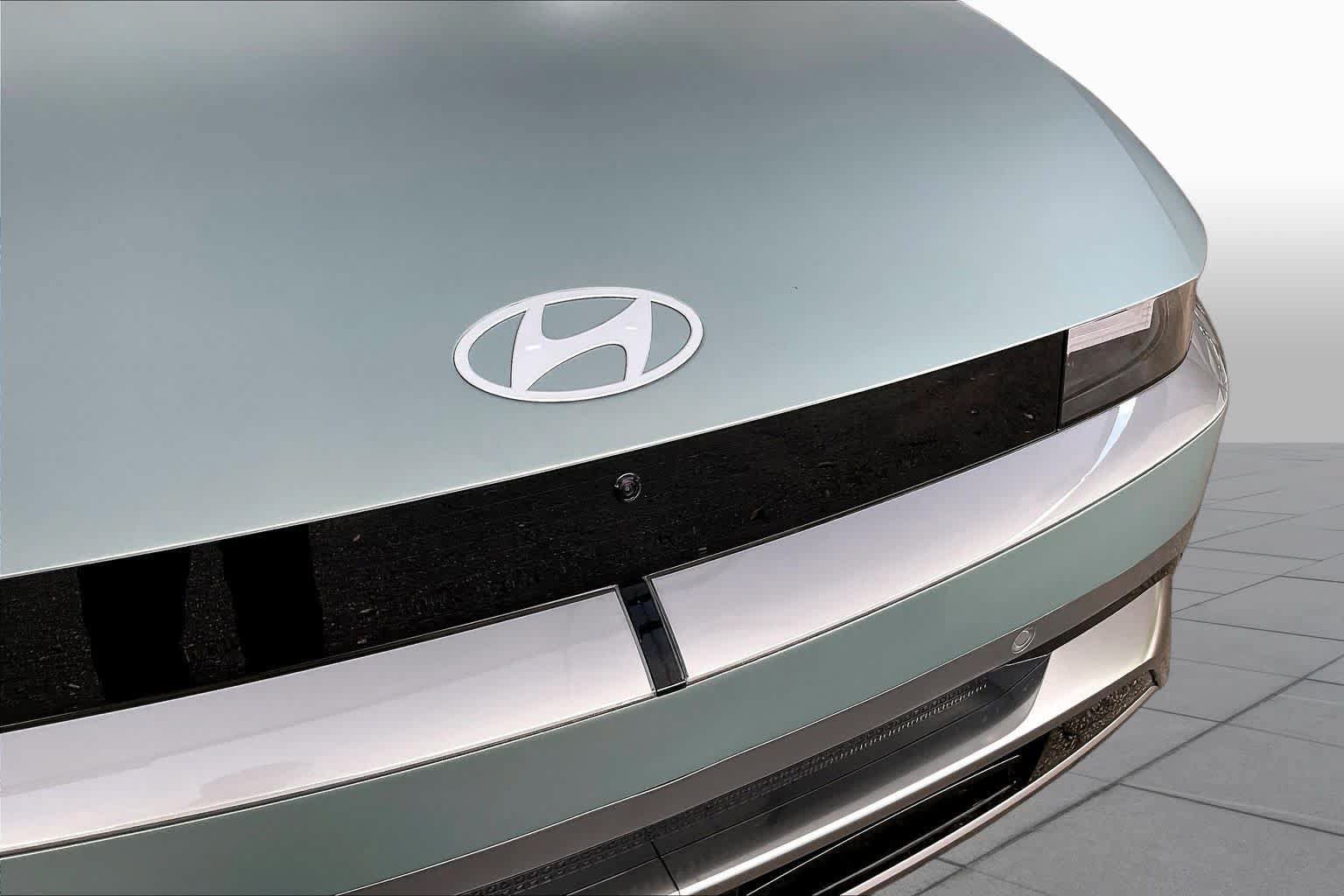 Certified 2026 Hyundai Ioniq 5 Limited RWD image 29