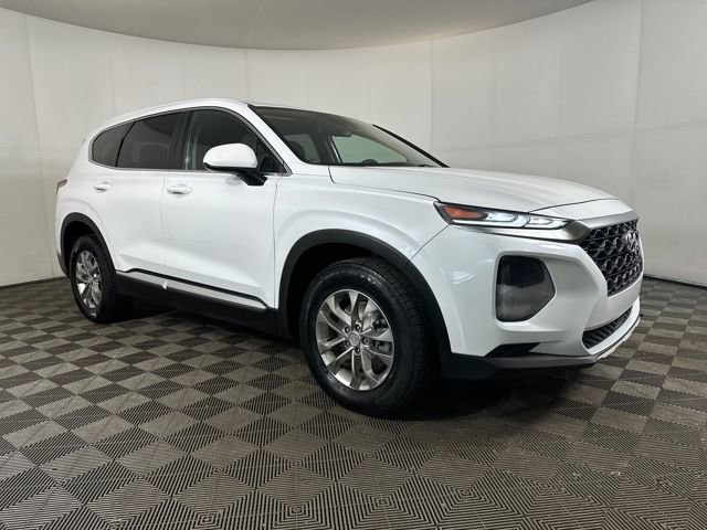 Used 2019 Hyundai Santa Fe SE FWD image 2