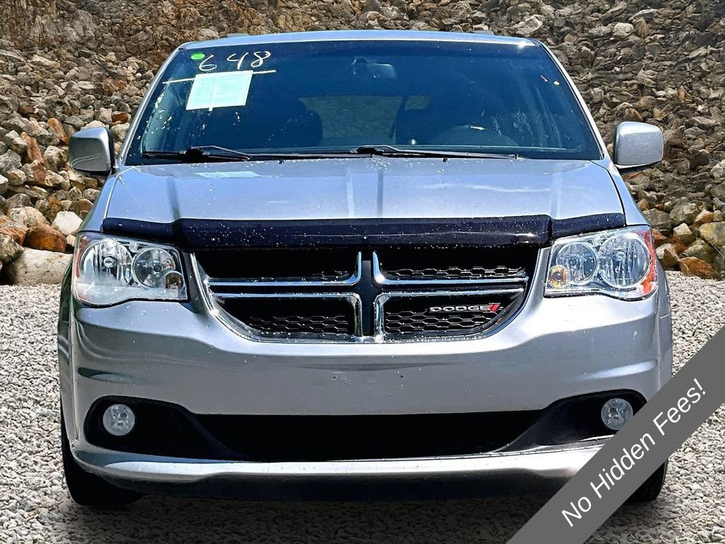Used 2018 Dodge Grand Caravan SXT FWD image 3