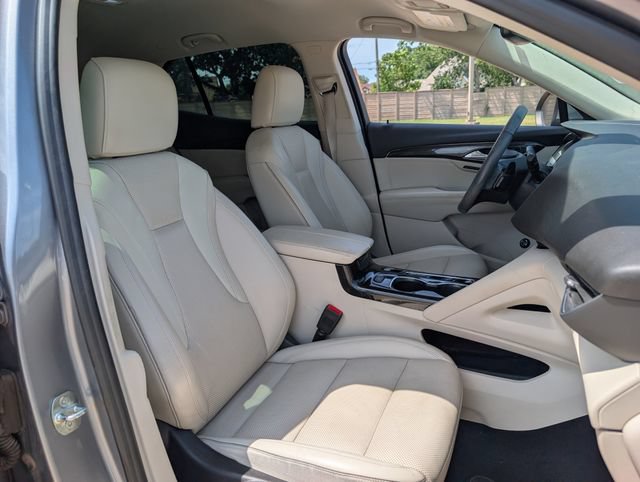 Used 2022 Buick Envision Essence w/ Technology Package I FWD image 26