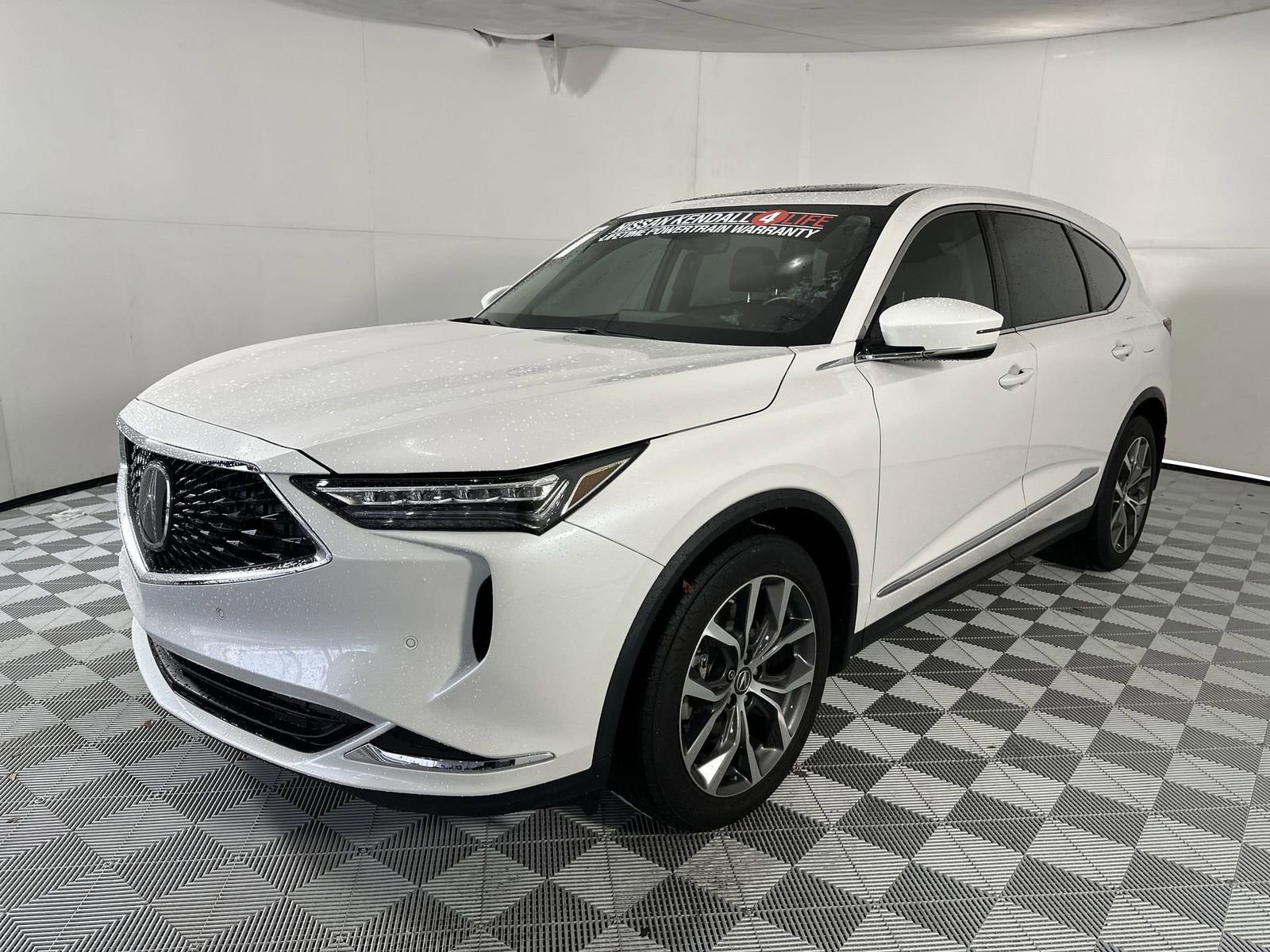 Used 2024 Acura MDX FWD w/ Technology Package image 4