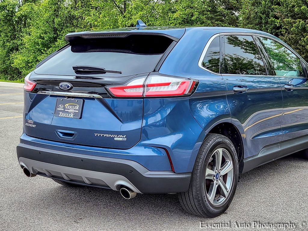 Used 2019 Ford Edge Titanium w/ Cold Weather Package AWD/4WD image 6