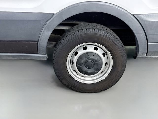 Used 2018 Ford Transit 150 148 Medium Roof image 32