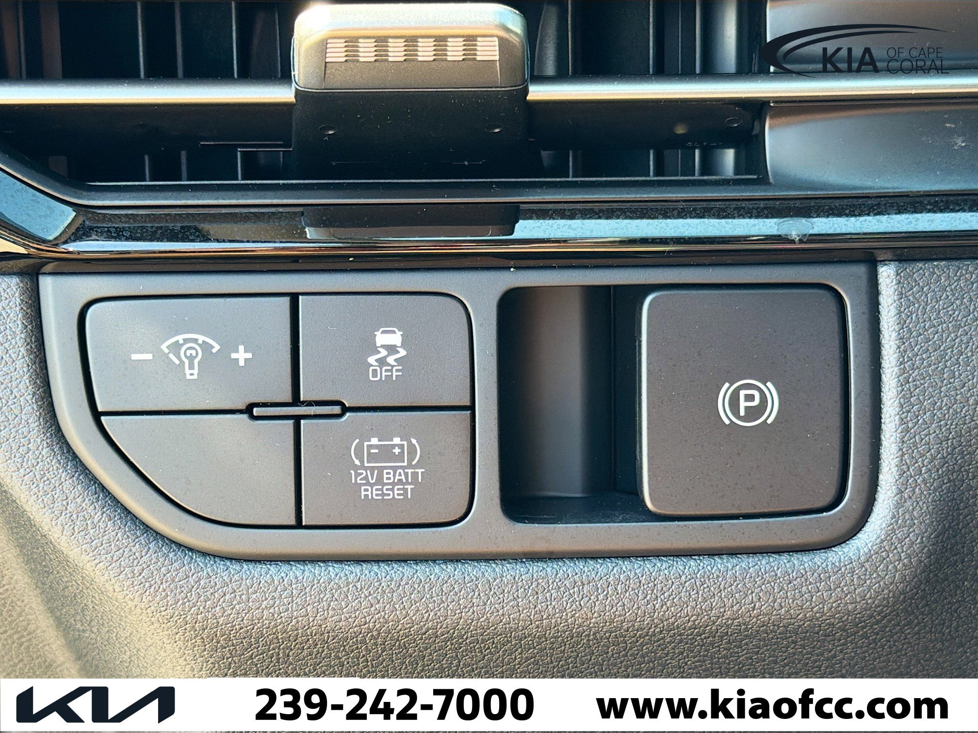 New 2026 Kia Sportage LX FWD image 26