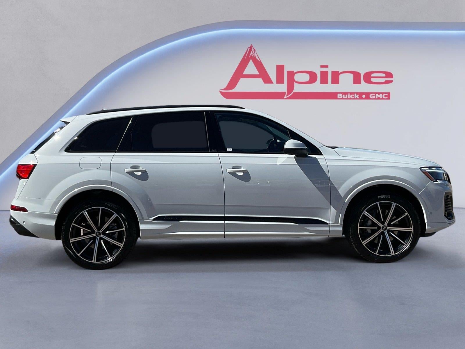 Used 2025 Audi Q7 2.0T Premium Plus AWD/4WD image 6