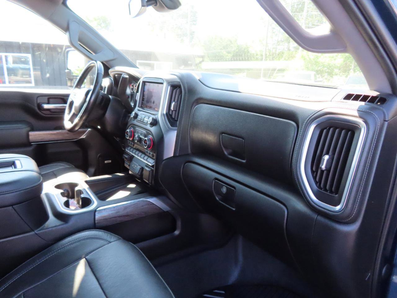 Used 2020 Chevrolet Silverado 2500 LTZ w/ LTZ Plus Package AWD/4WD image 53