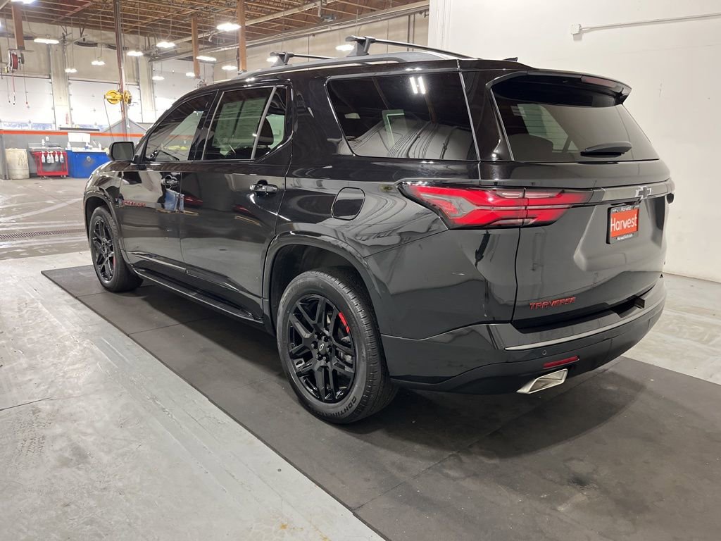 Certified 2022 Chevrolet Traverse Premier w/ Redline Edition image 6