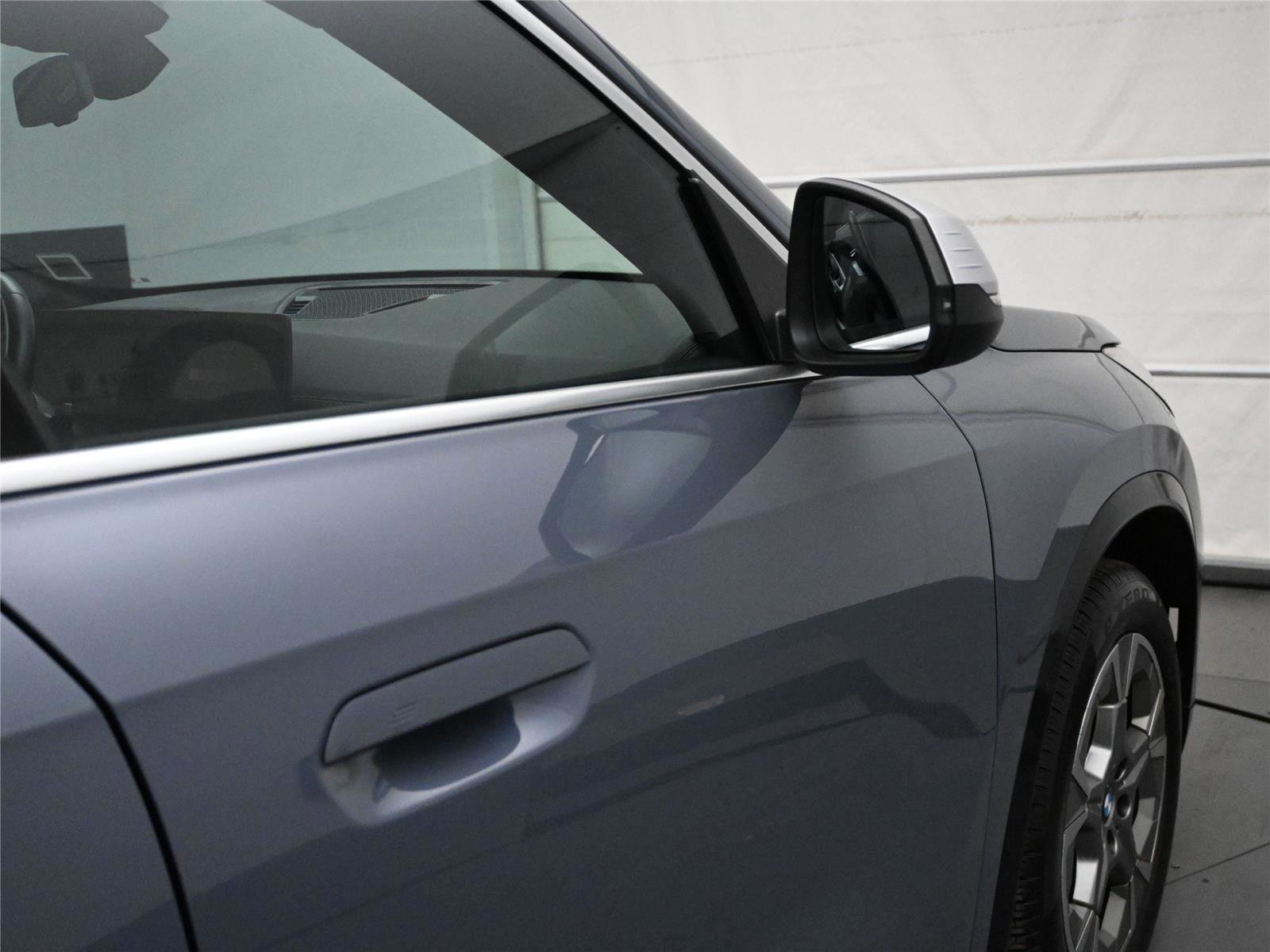 Used 2024 BMW X1 xDrive28i w/ Convenience Package image 16