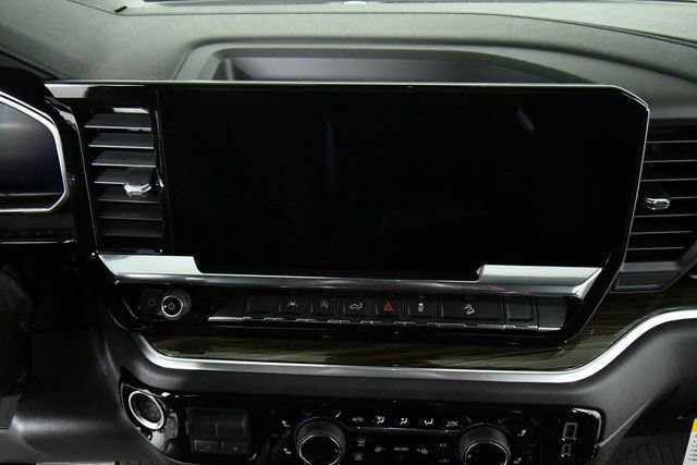 New 2026 Chevrolet Silverado 1500 LT Trail Boss w/ Convenience Package II image 4