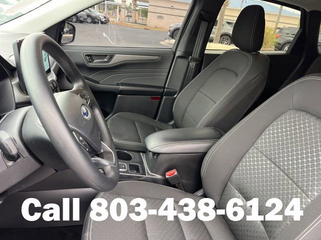 Used 2025 Ford Escape Active w/ Tech Pack #1 FWD image 7