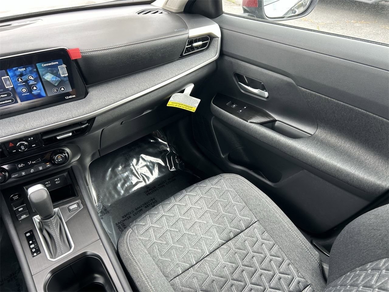 New 2026 Nissan Kicks SV image 19