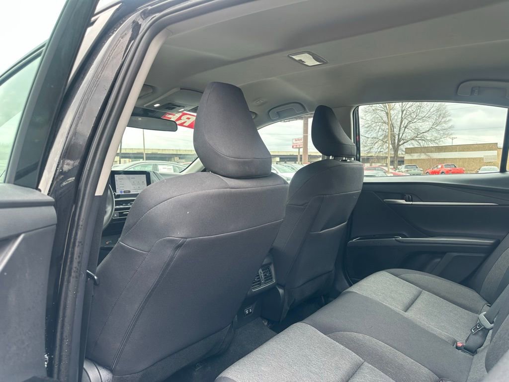 Used 2025 Toyota Camry LE FWD image 14