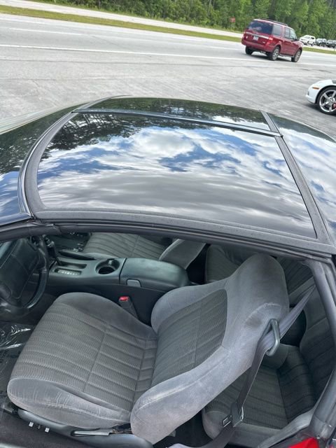 Used 1998 Chevrolet Camaro Z28 w/ Preferred Equipment Group 2 RWD image 12