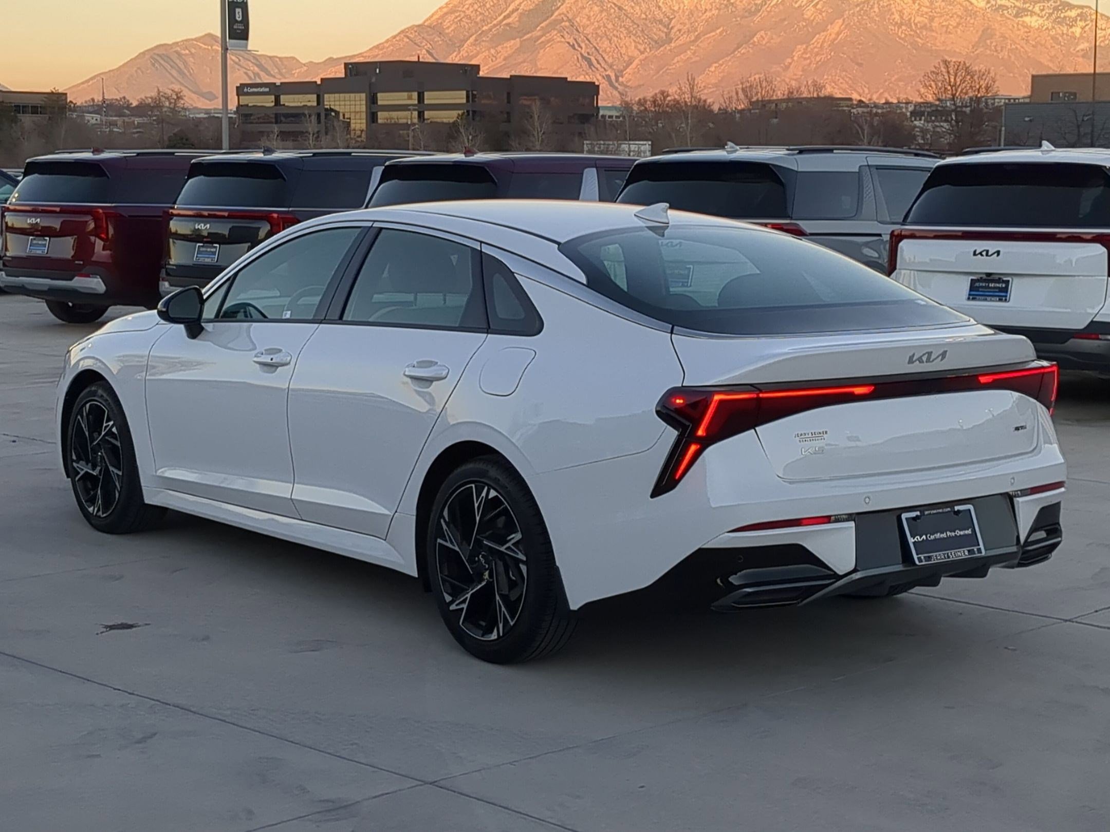 Certified 2025 Kia K5 GT-Line image 3