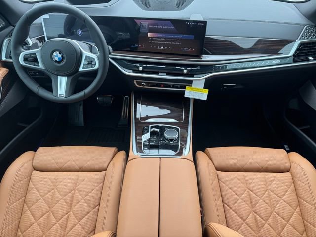 New 2026 BMW X5 xDrive40i w/ M Sport Package AWD/4WD image 18