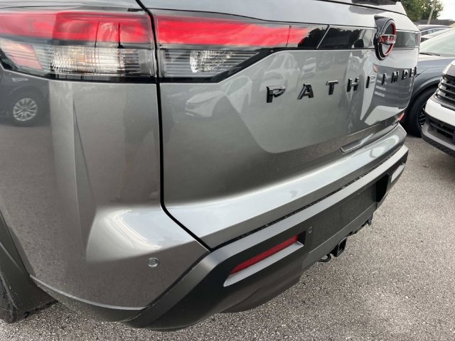 New 2026 Nissan Pathfinder Rock Creek AWD/4WD image 10
