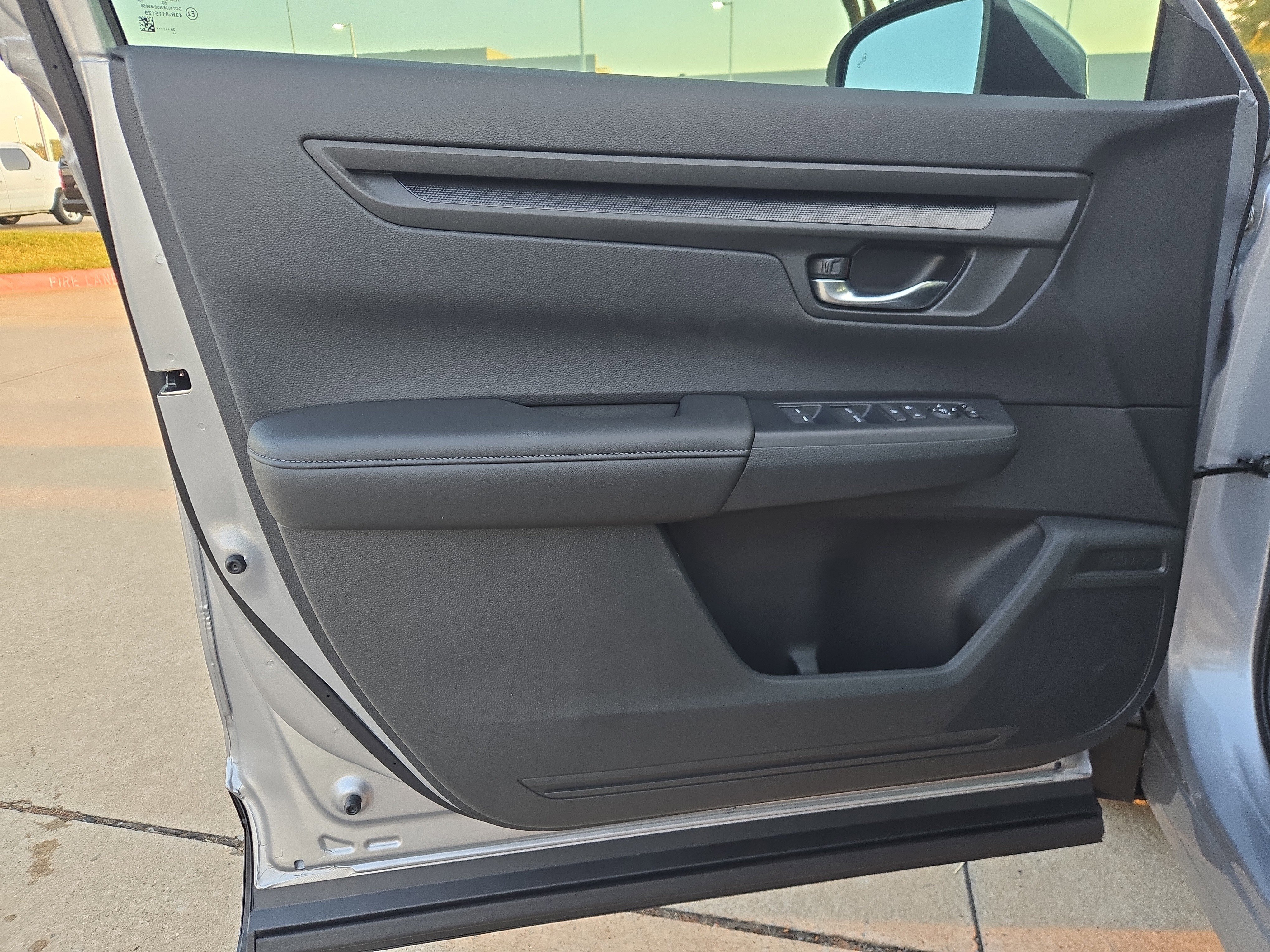New 2027 Honda CR-V EX image 13