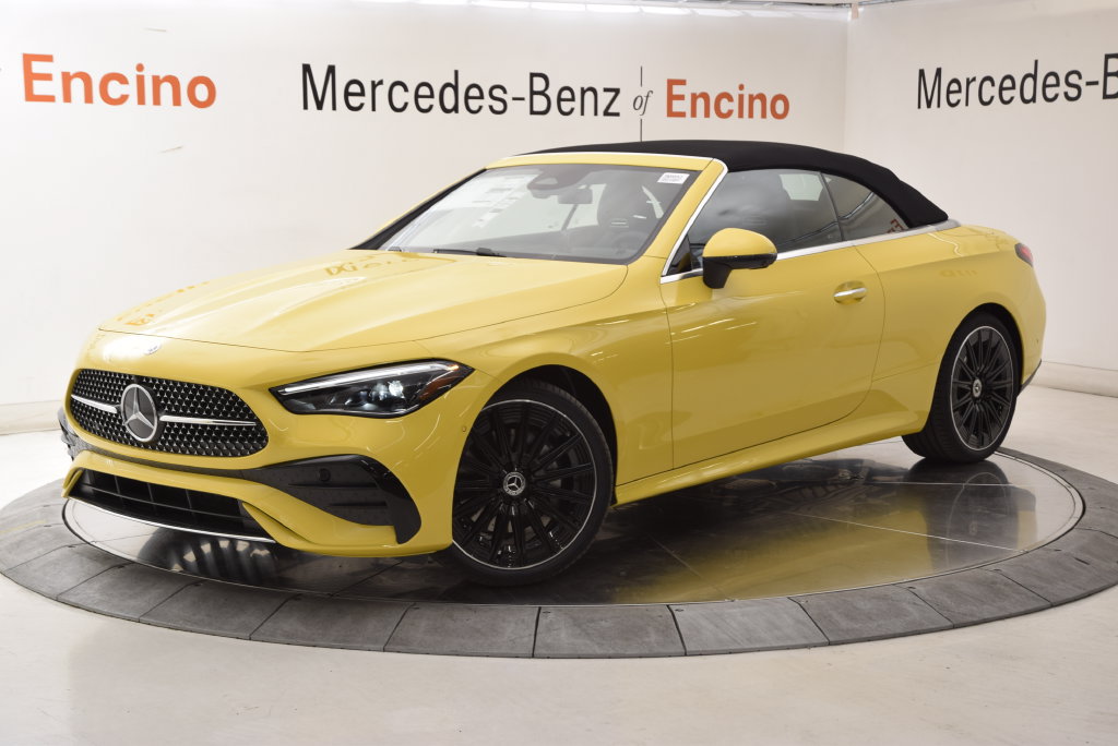 New 2027 Mercedes-Benz CLE 300 4MATIC Cabriolet image 2