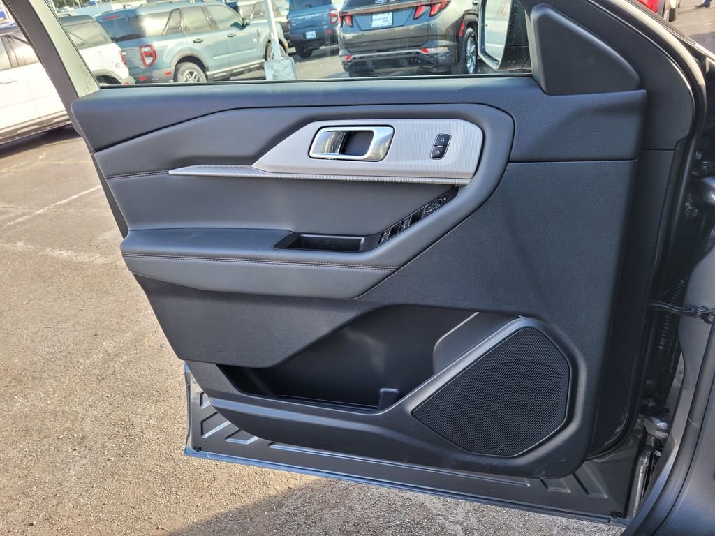New 2026 Ford Explorer Active w/ Active Comfort Package image 45
