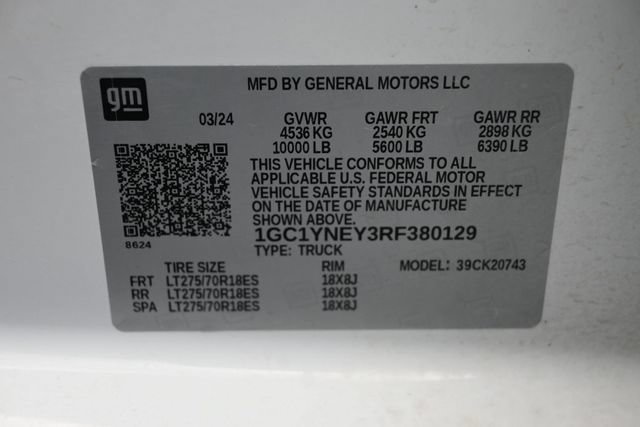 Used 2024 Chevrolet Silverado 2500 LT AWD/4WD image 43