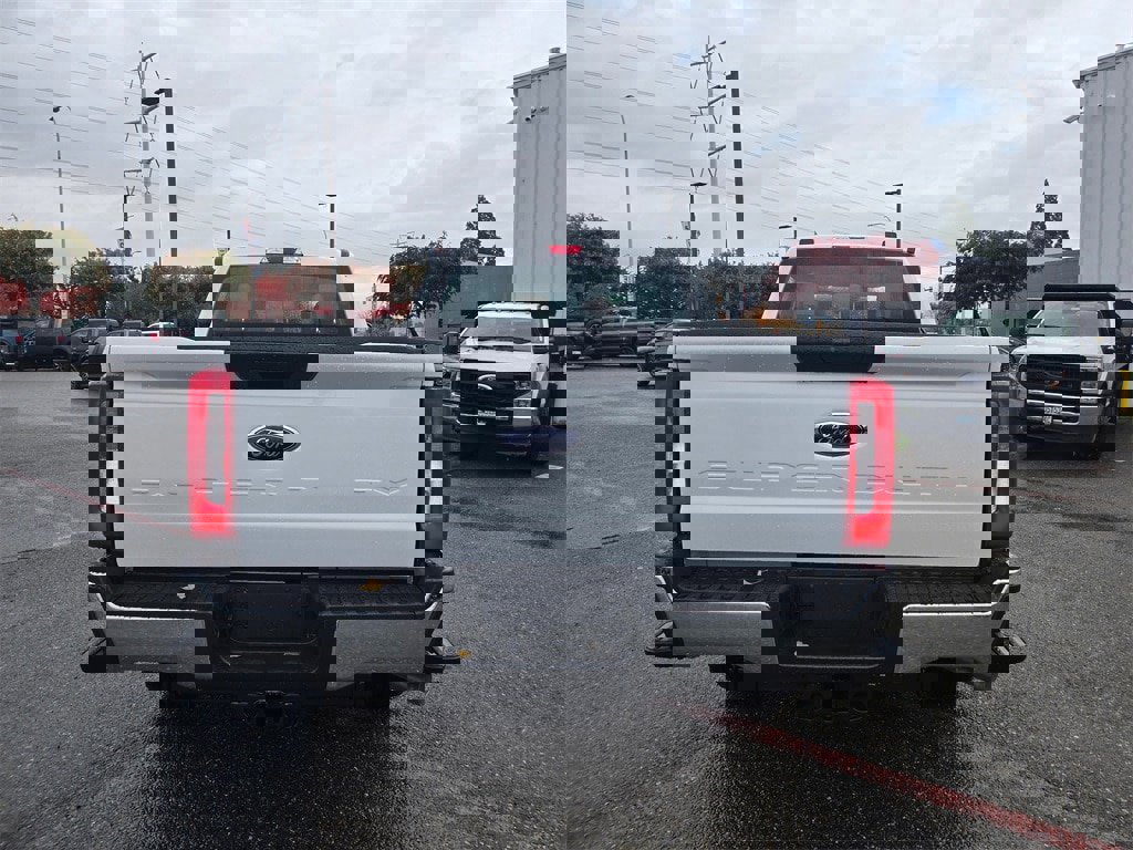 New 2026 Ford F250 XL w/ XL Chrome Package image 6