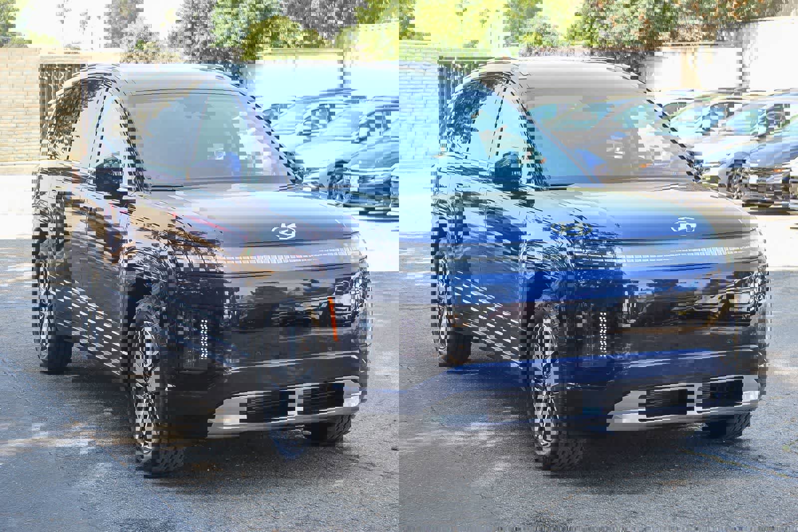 New 2026 Hyundai Ioniq 9 SEL image 3