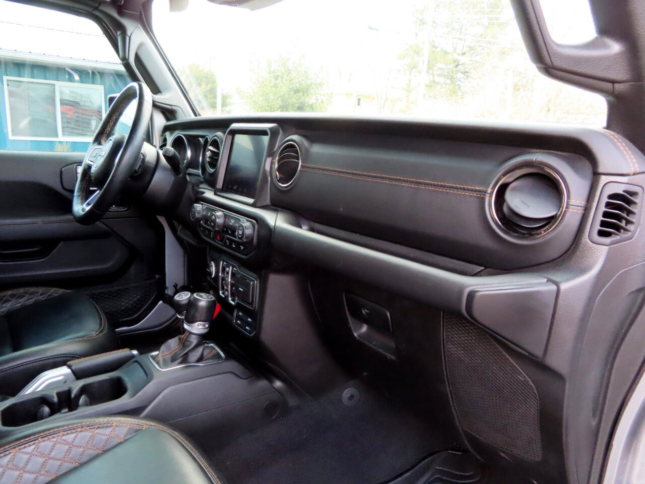 Used 2021 Jeep Wrangler Unlimited Sahara image 44