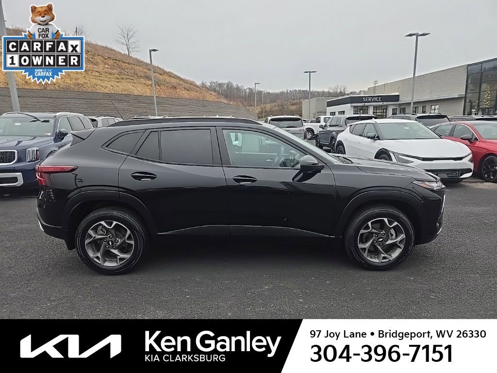 Used 2024 Chevrolet Trax LT image 8