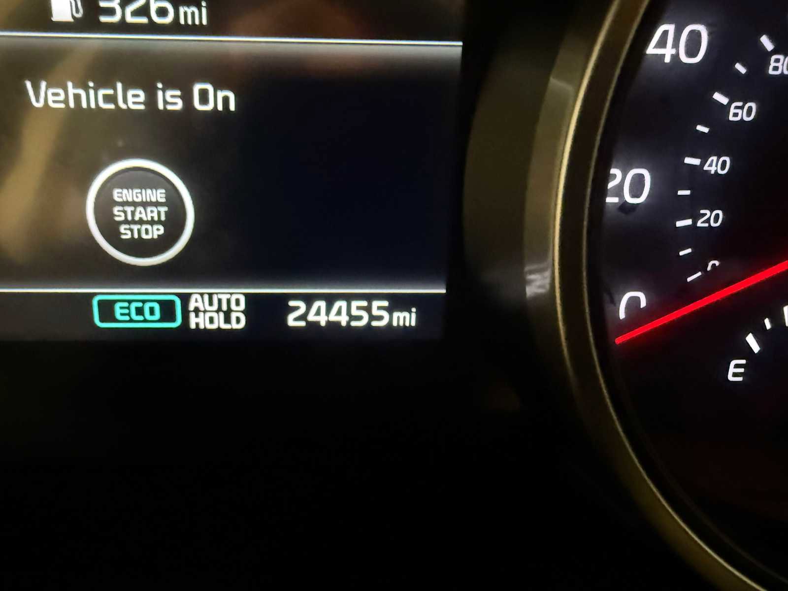 Used 2024 Kia Carnival LX FWD image 34