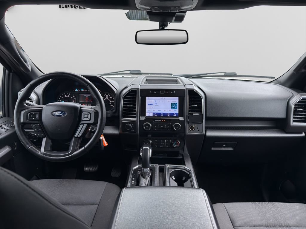 Used 2019 Ford F150 XLT w/ Equipment Group 302A Luxury AWD/4WD image 16